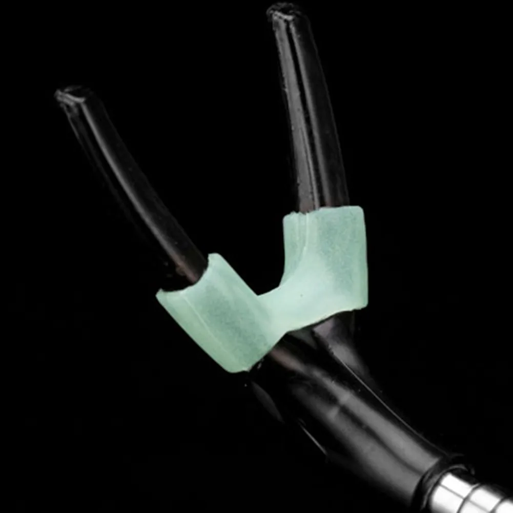 

10Pcs Fishing Support Rod Rest Claw Bracket Luminous Rest Head Wear Guard Supplies Protective Holder Cover For Night Fishing