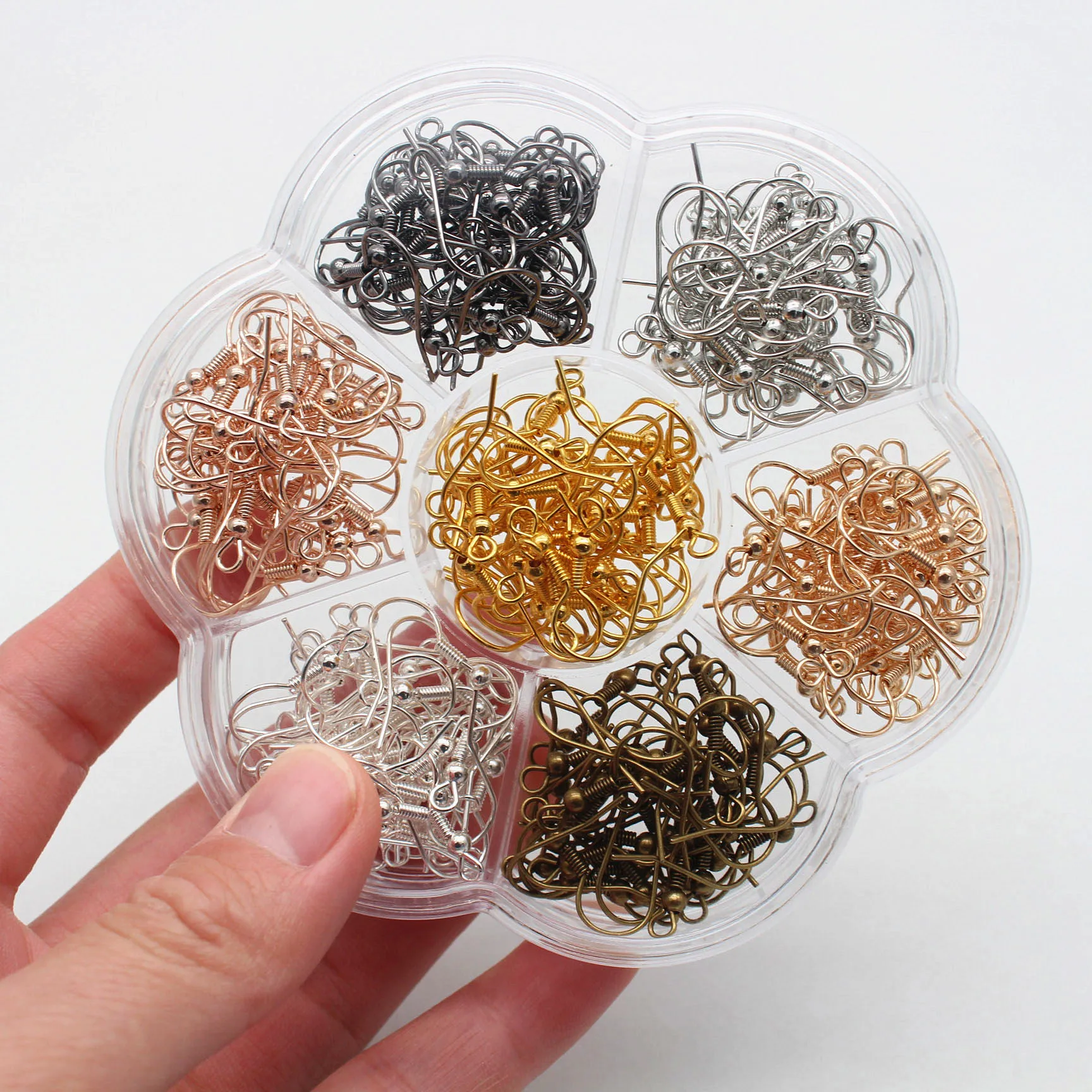 Серьги-гвоздики крючки ушные провода с шариком и катушкой гипоаллергенные