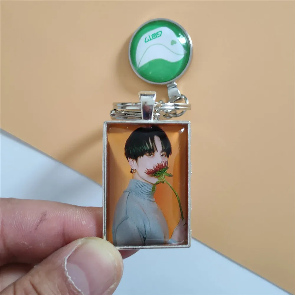 Kpop Got7 KeyChain Metal Crystal Key Ring chain for Mobile Phone lanyard Pendant kpop GOT7 High quality Photo album Call My Name |