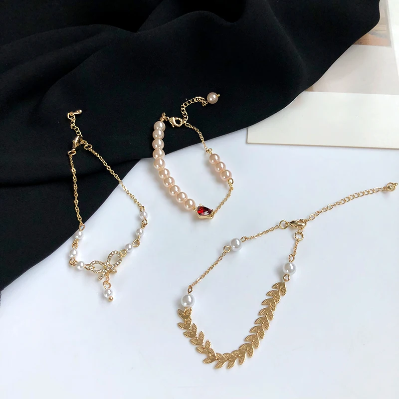 

Fashion Jewelry Beads Bracelet Hot Selling Metal Chain Charm Bracelet Golden Plating Simulated Pearl Bracelet For Women Jewelry