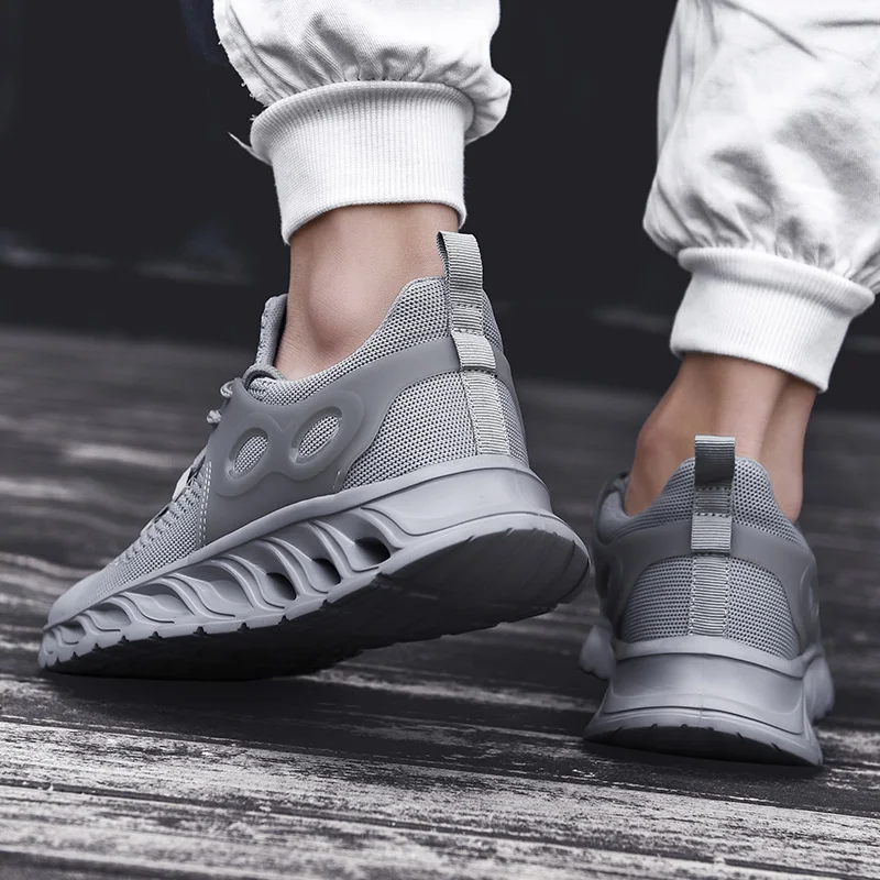 Men's Sneakers Ultralight Breathable Running Shoes Fashion Casual Sports Zapatos Super Comfortable Pop Flexible Jogging Shoes