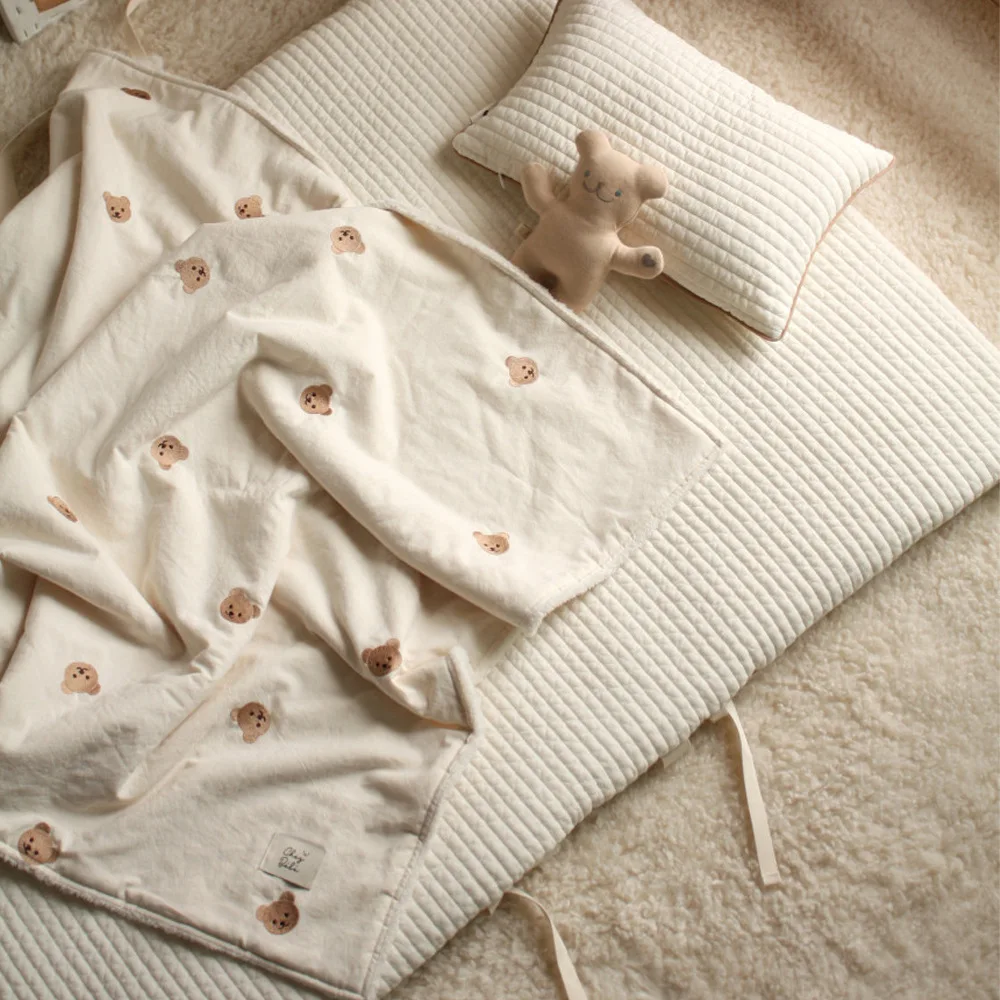 Корейское милое одеяло с вышивкой воздушное 2 слоя медведь кролик теплая