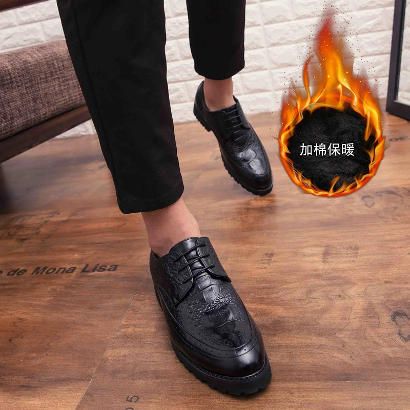 men's casual shoes breathable leather loafers business office shoes men's driving moccasin shoes comfortable slippery shoes