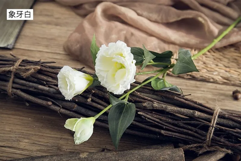

Three Simulation Flowers of Eustoma Grandiflorum Hotel decoration Photo props