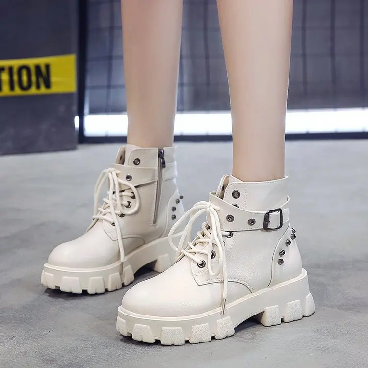 Женские ботинки 2019 г. Модные зимние с заклепками женская обувь женские ботильоны