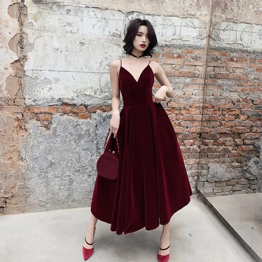 

Summer Backless Dress For Women Spaghetti Strap Sleeveless High Waist Sexy Party Dresses Female Fashion velvet dress F1637