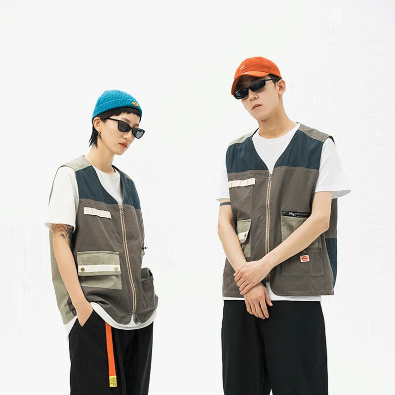 Жилет мужской весенне-летний осенний тонкий дышащий с несколькими карманами