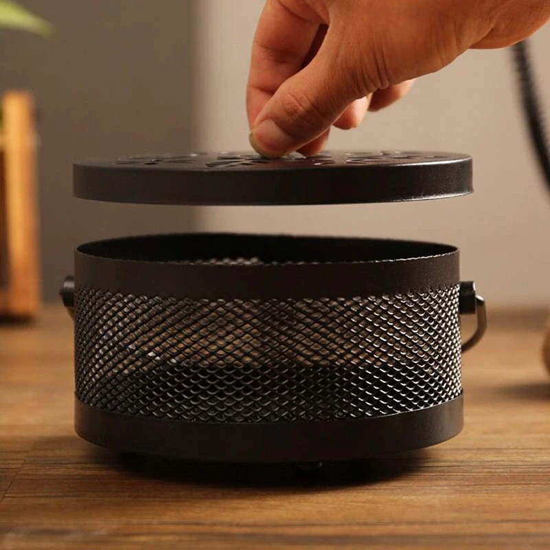 

AAAK -Mosquito Coil Holder,Mosquito Coils Box,Retro Portable Fireproof Mosquito Sandalwood Incense Coil Burner with Lid,1 Pcs