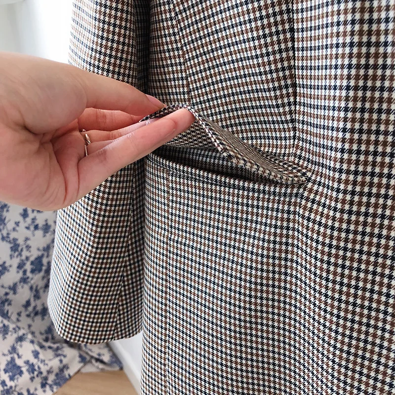 

2020 Women Autumn Coat Turn Down Collar Plaid Blazer Feminino Khaki Color Ladies Coat Casaco Feminino Tops For Women