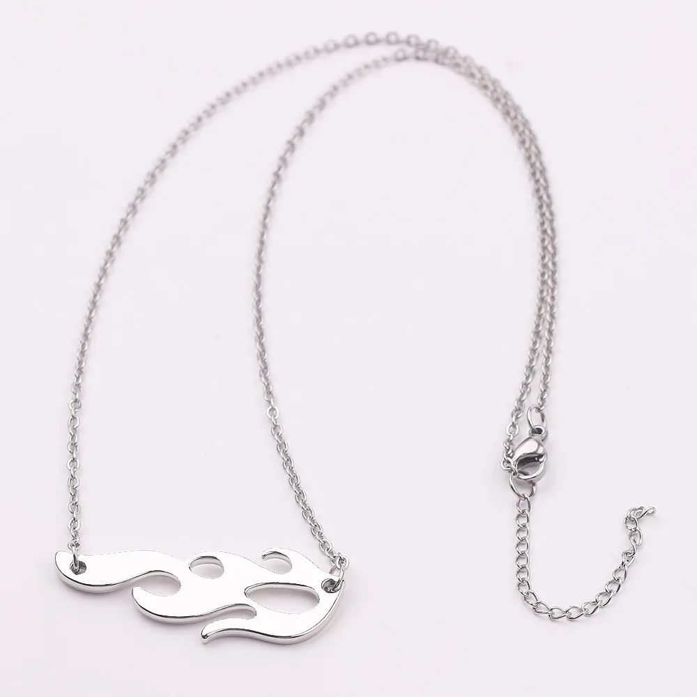 Ожерелье с подвеской в виде пламени из металла серебристого цвета новинка