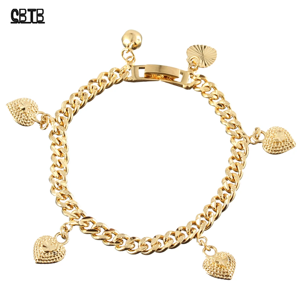 

Trendy Friendship Bracelets 18K Gold Heart Pendant Bracelet Cuban Link Chains Bracelets Women Party Luxury Jewelry Wholesale