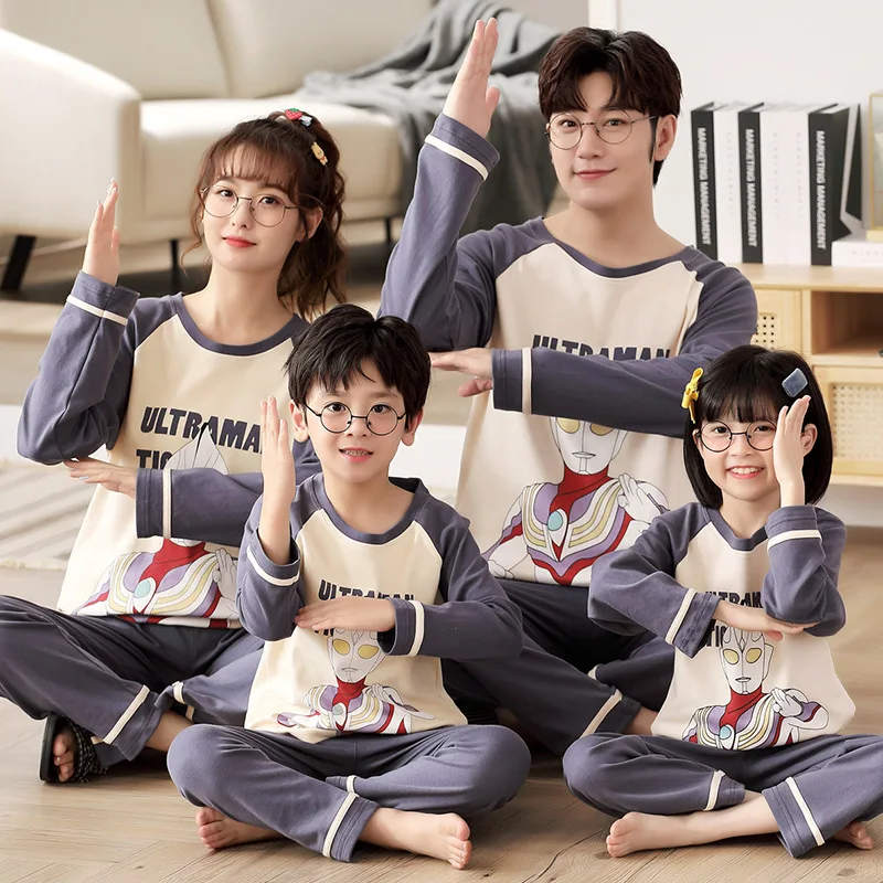 

Повседневные хлопковые Семейные наряды, осенняя зимняя Рождественская пижама с длинным рукавом, пижама, мультяшный костюм для мамы, папы и ...