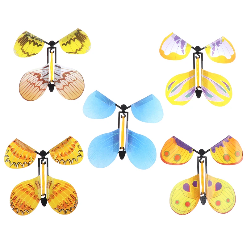 

1PC Magic Props Butterfly flying Card Toy with Empty Hands Solar Butterfly Wedding Transformation Fly Butterfly Magic Tricks