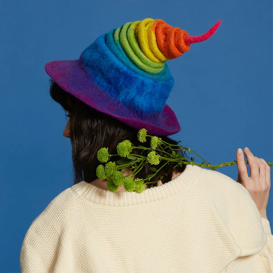 Милая шапка ручной работы из радужной шерсти s подарки на Рождество и день