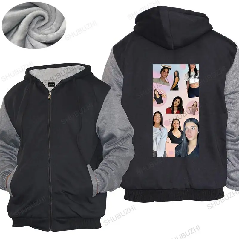 

Hoodies & Sweatshirts