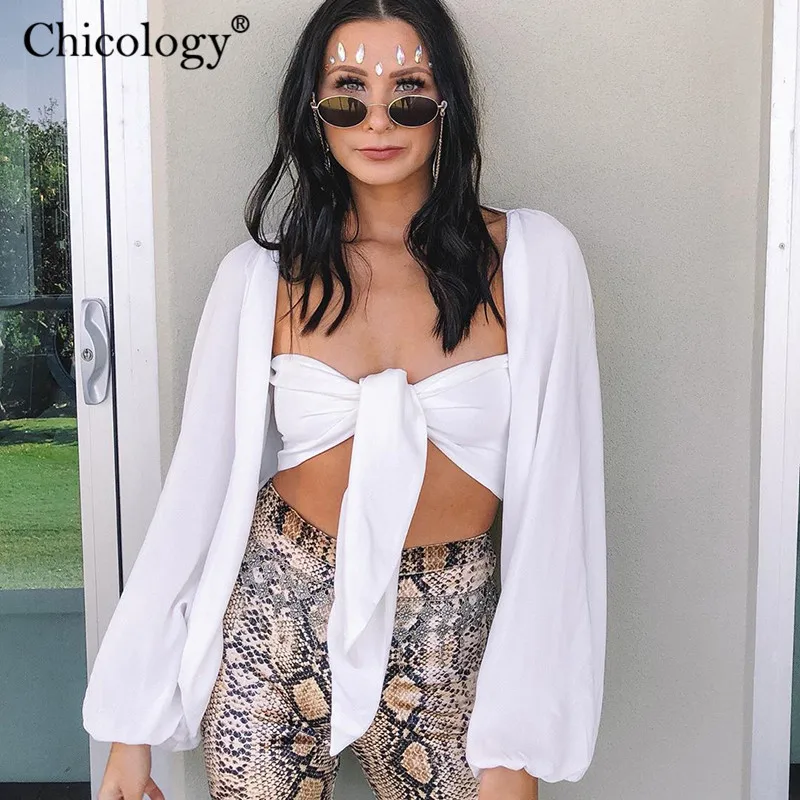 Элегантный женский кроп топ Chicology на шнуровке с длинным рукавом фонариком сезон