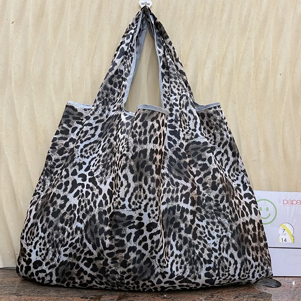 

Large Size Reusable Shopping Bag Foldable Shopper Black Handbag Shoulder Bag Environmental Protection Bag Women's Handbag
