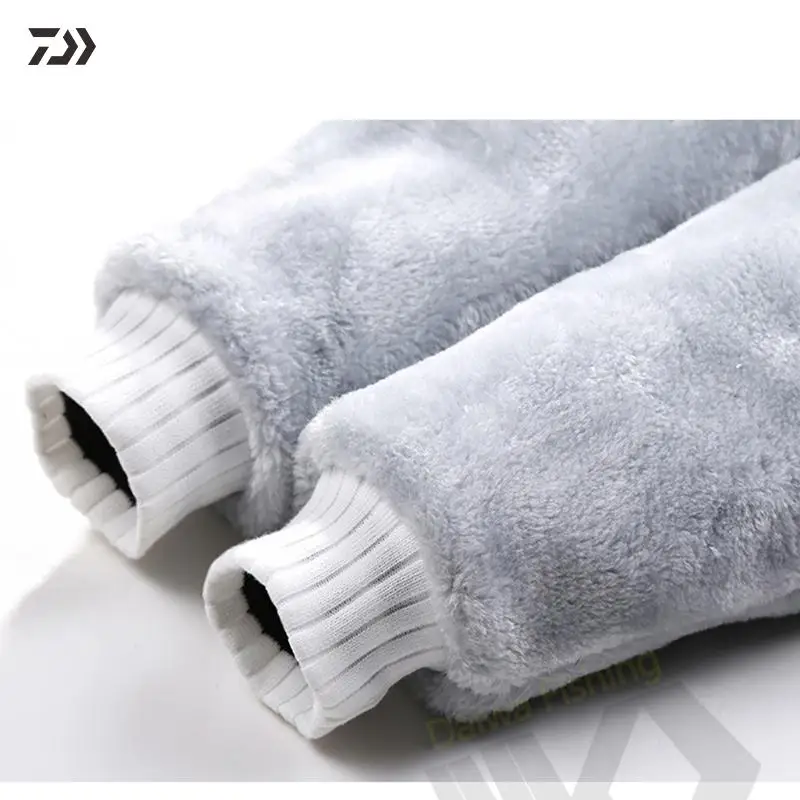 

Winter Fishing Suit Warm Thermal Thick Breathable Soft Zipper Long Sleeve Durable High Quality Daiwa Fishing Hoodie Men Daiwa