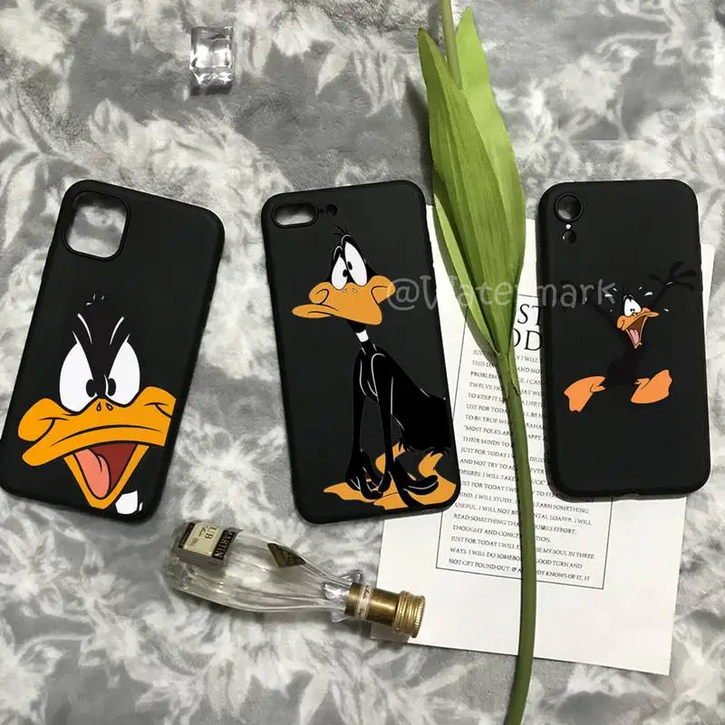 

Lovely Daffy Duck Phone Case For IPhone 13 Mini 12 11 Pro Max Xs X Xr 7 8 Plus Se 2020 Silicone Cover