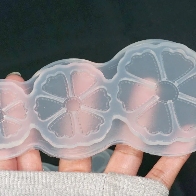 Мягкие формы из УФ-смолы (3 полости) матовые для цветов мягкие силиконовые