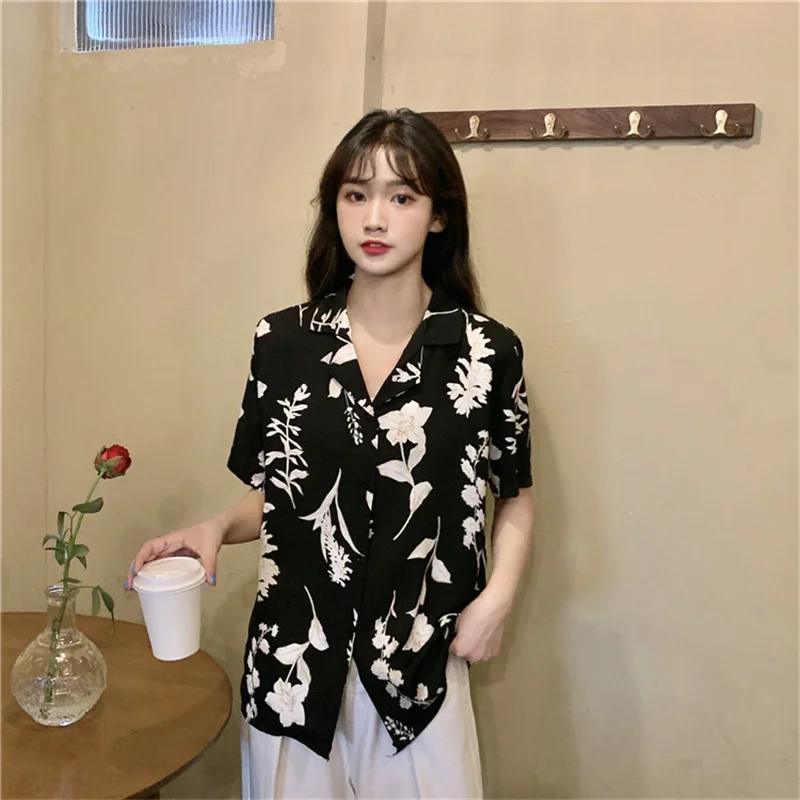 

Women Floral Blouses Vintage Short Sleeve Chiffon Notched Elegant See Through Beach Streetwear Chic Female Shirt Tops