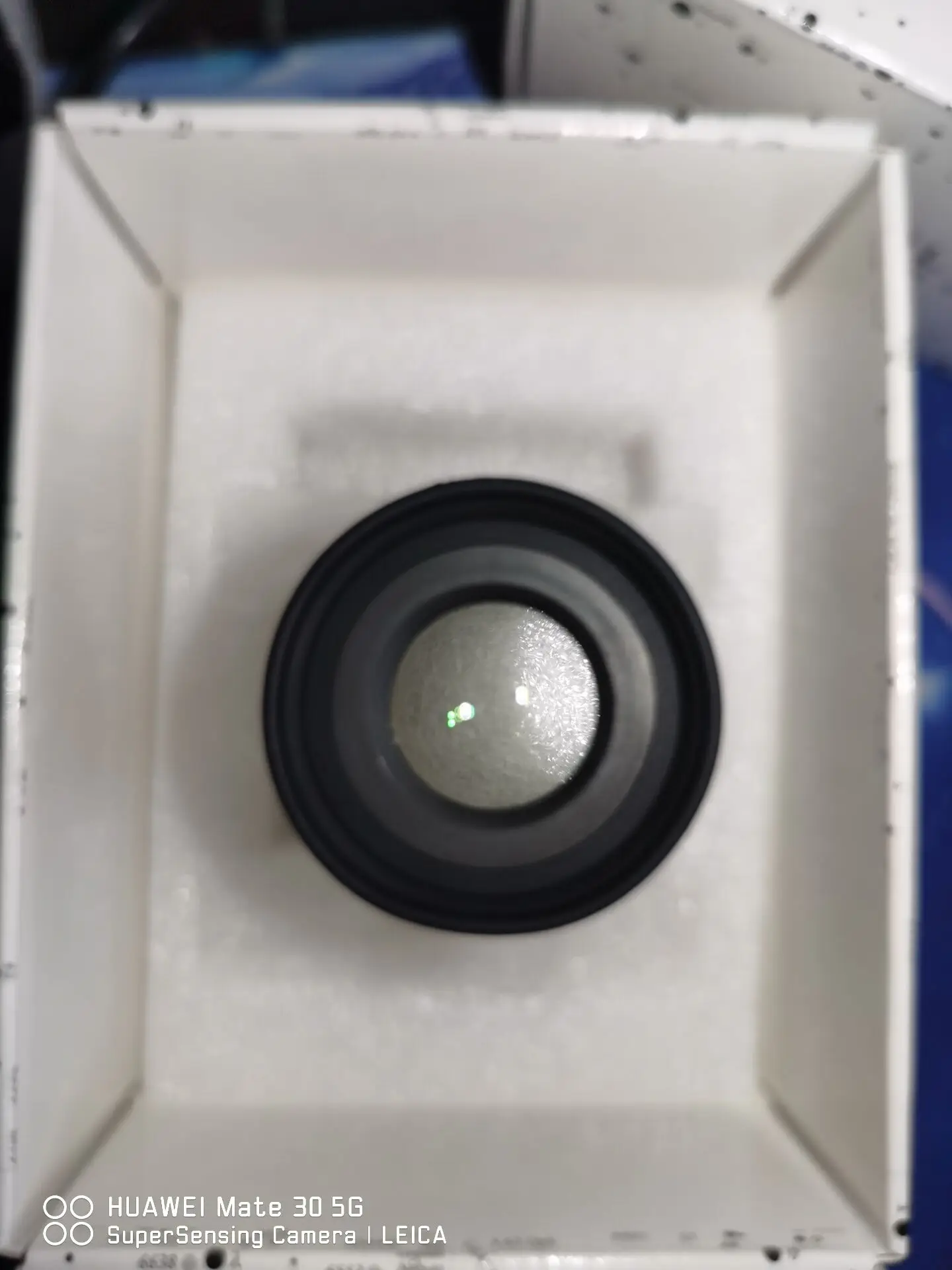 

Explore Scientific 68 degree 24mm wide-angle eyepiece 1.25 inch argon waterproof telescope accessories