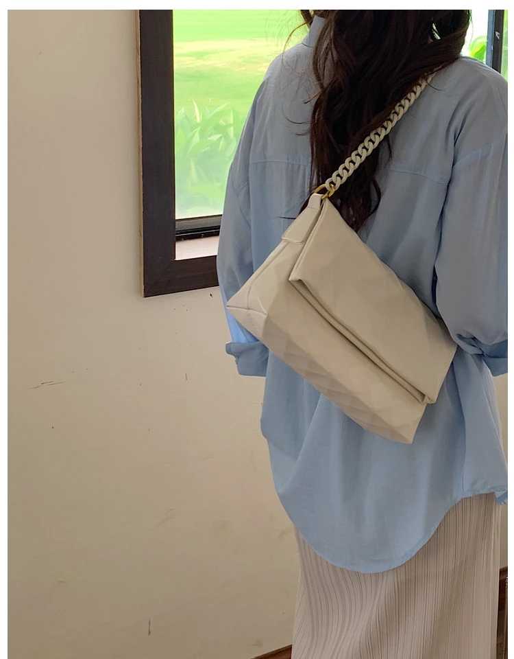 

French Niche Underarm Bag 2021 New Fashion Simple Advanced Sense Single Shoulder Slung Folding Bag