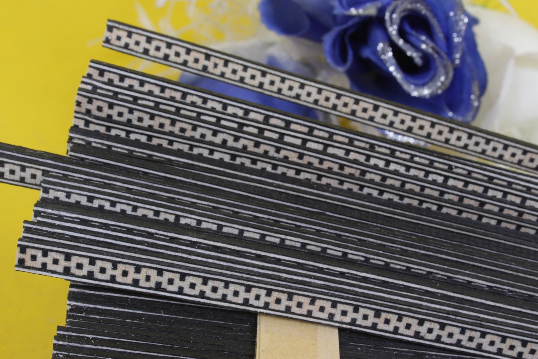 25 Strip Guitar Luthier Binding Marquetry guitar parts 640x6x1mm #G58 | Parts & Accessories