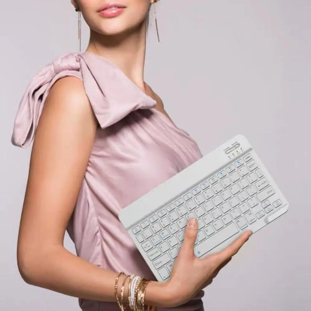 

Portable Mini Wireless Bluetooth 7.9 Inch 9.7 Inch Keyboard Low Noise For Ipad Tablet Laptop Mobile Phone Chargeable Keyboard