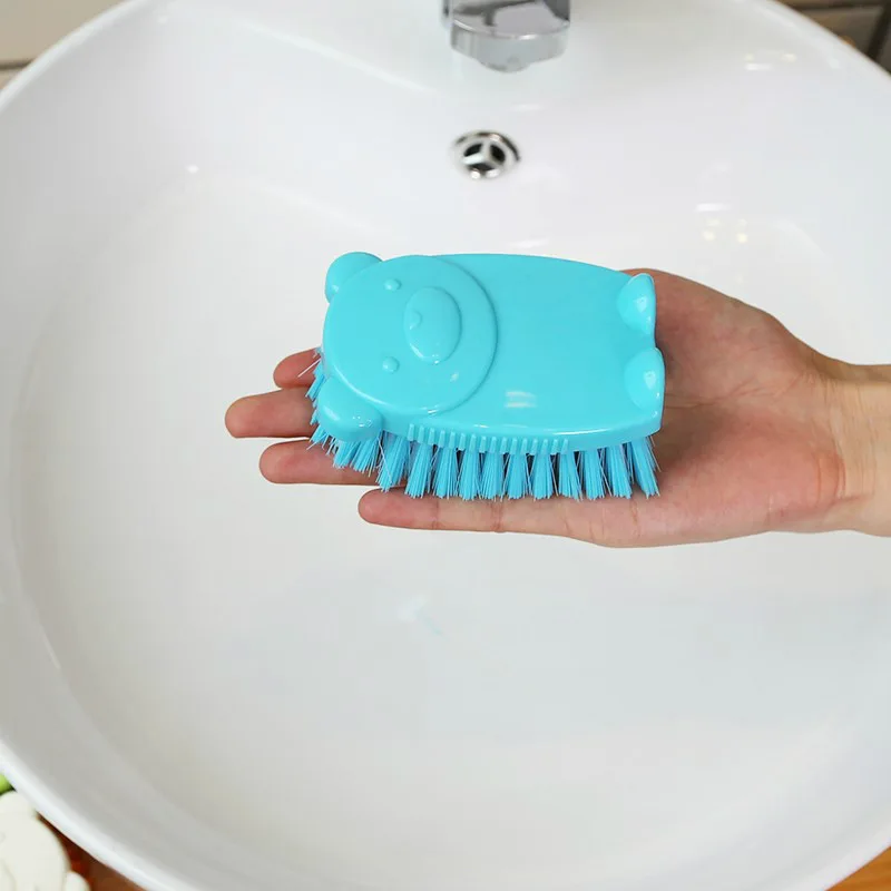 Бытовая пластиковая щетка для стирки с мультяшным медведем обеззараживания