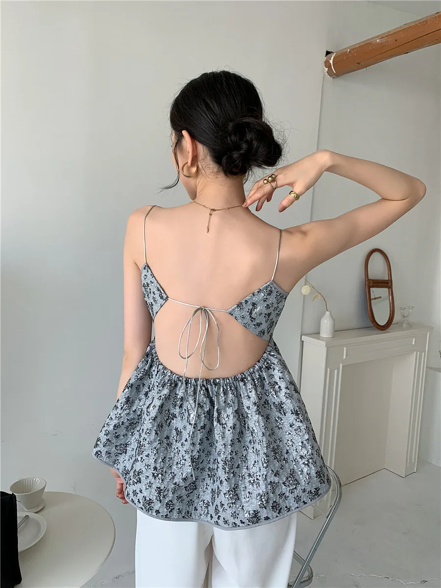 Summer ladies knitted jacquard off-shoulder top sexy camisole vest 2021New ladies fashion party pleated halter top pullover bra