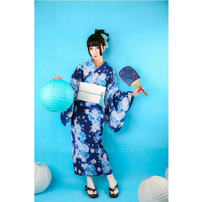 Традиционное японское кимоно в стиле ретро женское винтажное юката с цветами