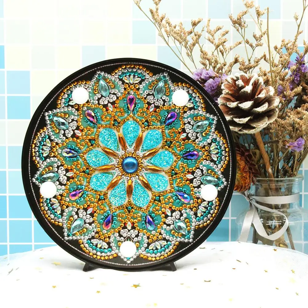 Shirliben New Comming LED Diamond Lamp Hot sale Mandala Pattern Special Shaped Painting Mosaic Rhinestone ZXD060 | Дом и сад