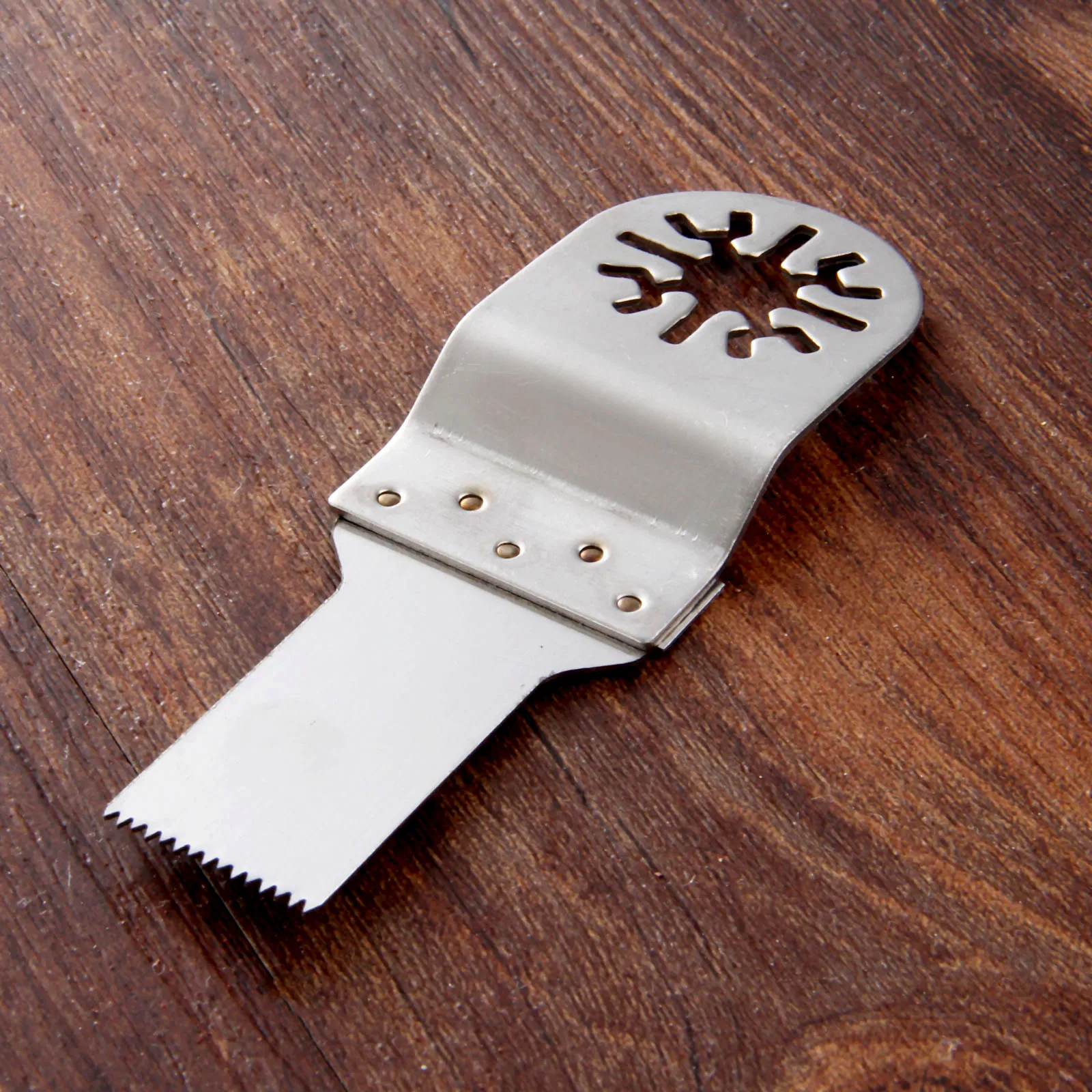 Осциллирующий многофункциональный инструмент 20 мм для резки дерева и металла