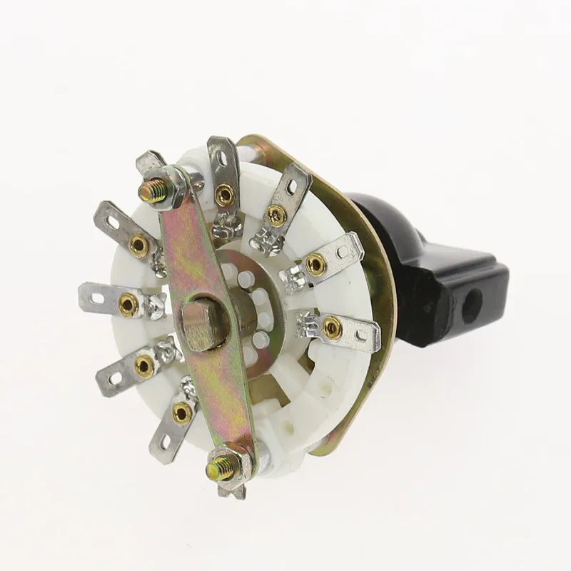 

Поворотный переключатель KCZ1 черный