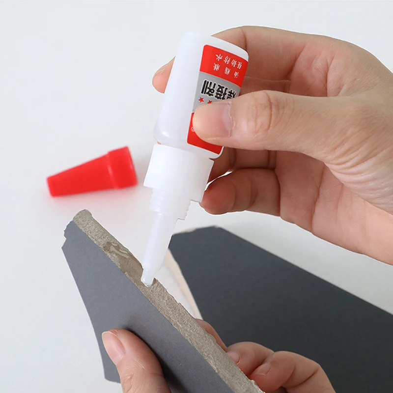 

20/50g Universal Welding Glue For Plastic Wood Metal Rubber Tire Repair Glue Kit Soldering Agent Strong Adhesive Welding Glue