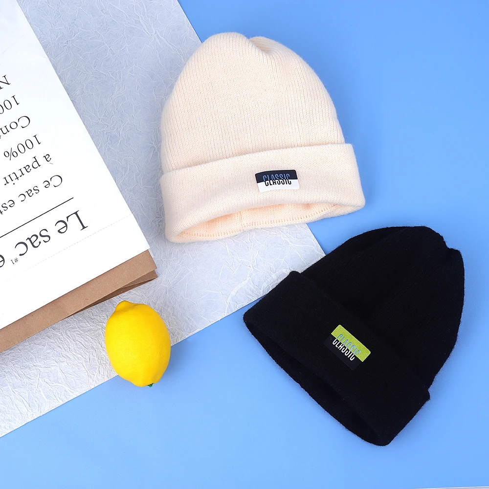 Новая модная Зимняя Шапка-бини мужские вязаные шапки повседневные классические