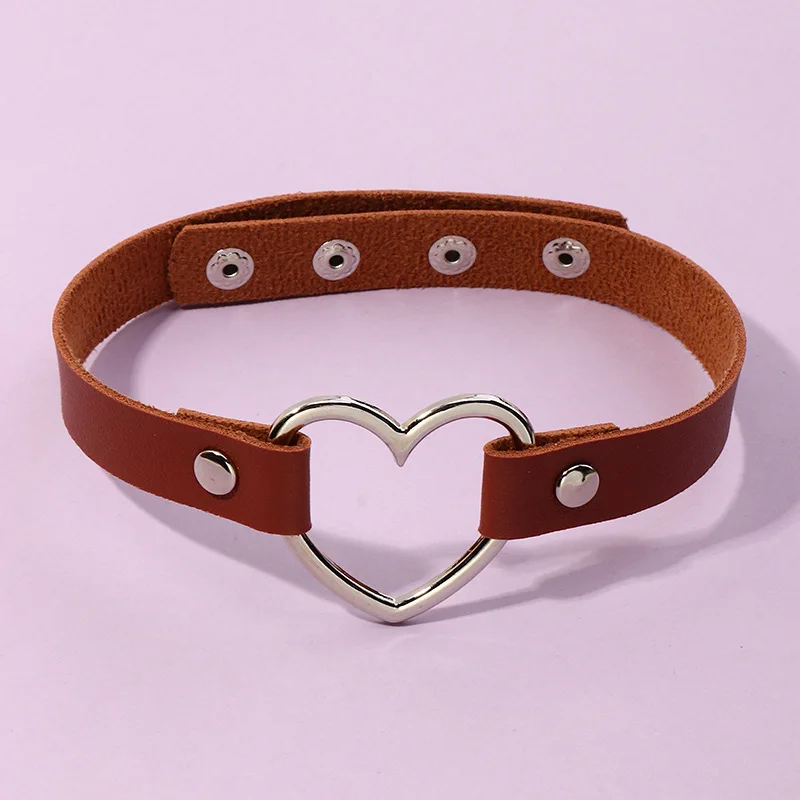 

Sexy Trendy Vintage Charm Round Gothic Collar Necklaces Jewelry Gift Gothic Leather Heart Harajuku Women Punk Choker Necklace