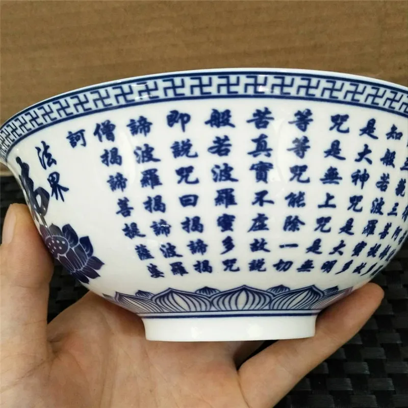 

Jingdezhen ceramics, blue and white porcelain, home furnishings, handicrafts, Buddha shaped porcelain bowls