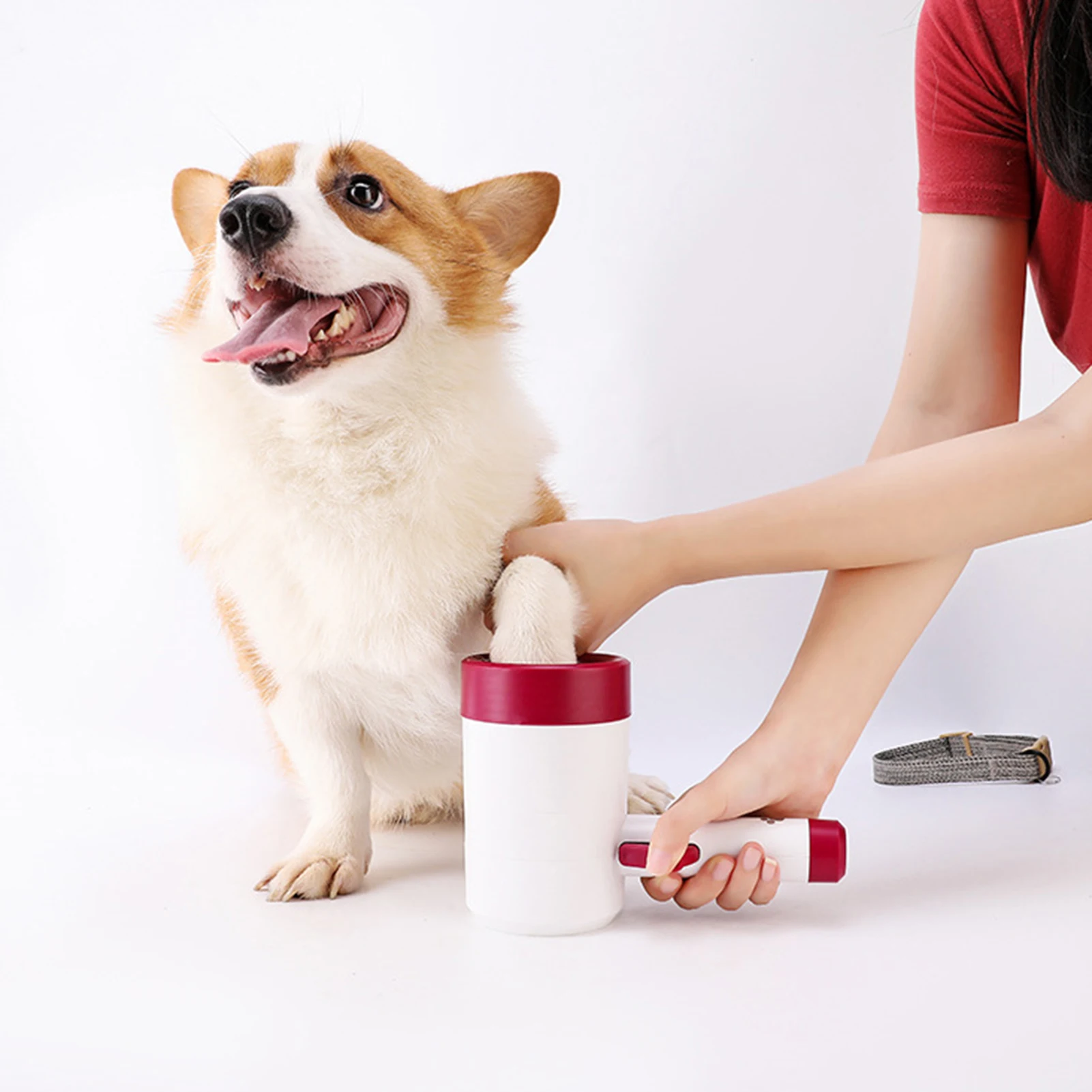 

Открытый Портативный собака приспособление для очистки лап чашка мягкий силиконовый стопы шайба чистый собачьих лап одним нажатием кнопки...