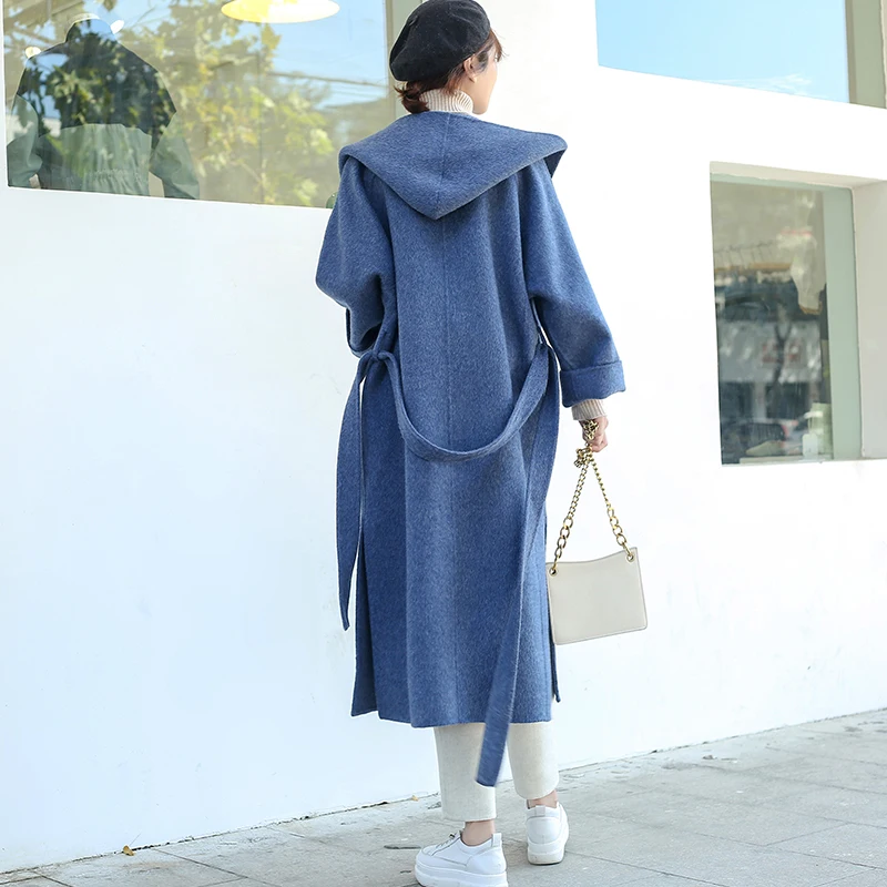 Женское кашемировое пальто длинное двухстороннее синее из 100% кашемира с