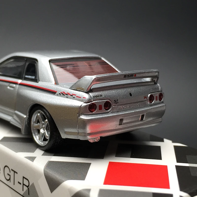 Модель автомобиля Skyline 1: 64 Nissan GTR R32 из металлического сплава литые модели игрушек