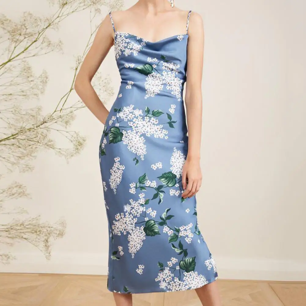 

Stylish Women Dress Off Shoulder Spaghetti Strap Solid Color Smooth Sleeveless Backless Sling Dress Streetwear for Vacation