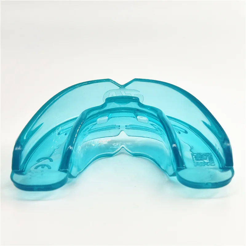 Ортодонтический тренажер MRC T4A голубой цвет красные коронообразные зубы