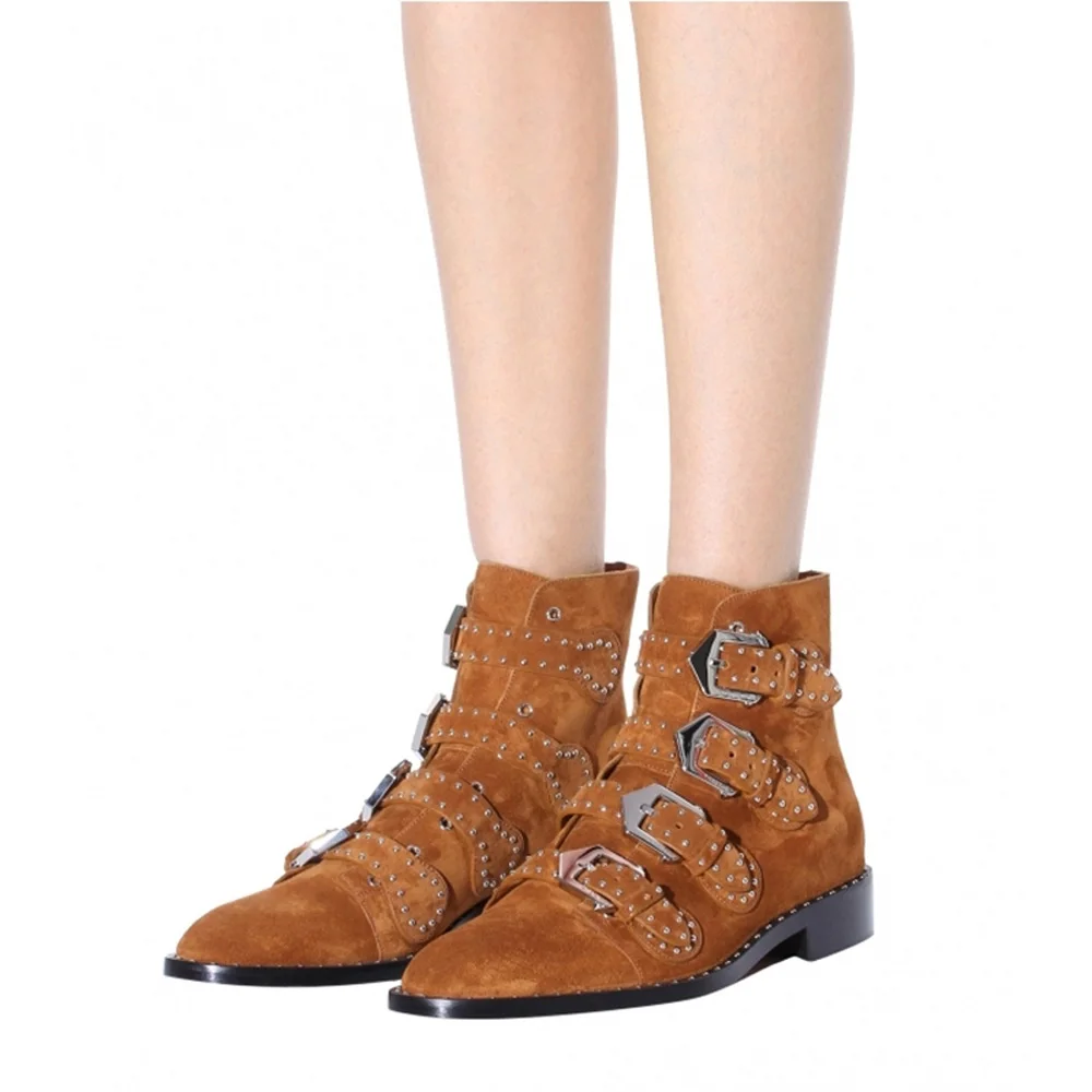 Женские ботинки с заклепками LOVIRS черные мотоциклетные из натуральной кожи