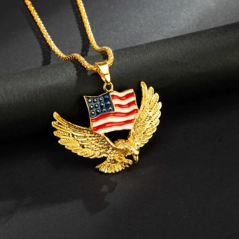 

Cool Fashion High Quality Metal American Flag Gold Plated Flying Eagle Pendant Necklace Men's Rock Punk Jewelry