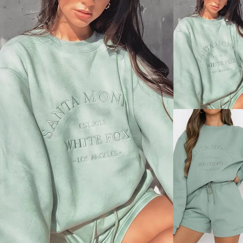 

Vintage Letters Embroider Green Crewneck Sweatshirt Women Winter Tops Oversized Cool Girls Streetwear New Korean Fashion Clothes