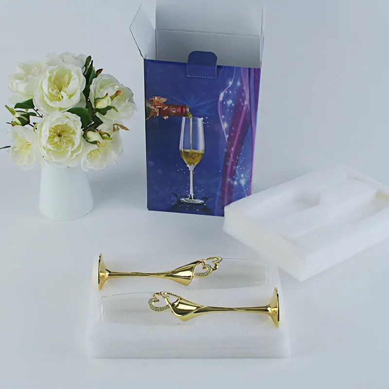 Color box 2PCS/Set Gold Wedding Champagne Toasting Glasss For Bird And Groom Party Dessert Glass Gift For Marriage Couple Cake Table Decor - Color: Color box