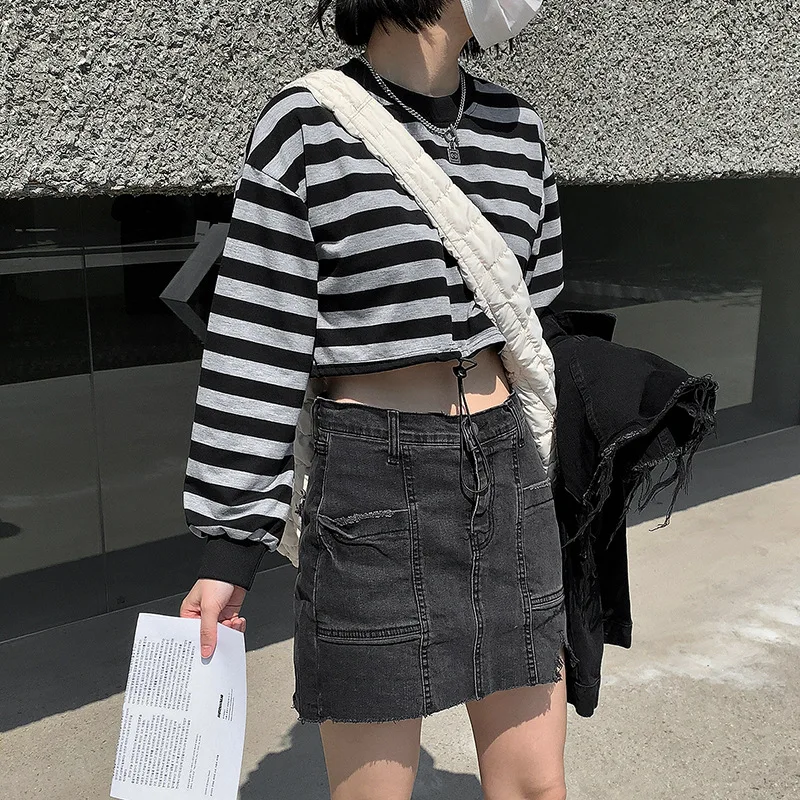 

Black Striped Crewneck Sweatshirt Drawstring Crop Top Women Hoodie Loose Boyfriend Fall 2021 Streetwear Purplelano