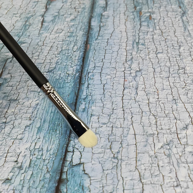 1 шт. идеальная Кисть для макияжа теней век консилер микро кисть консилера